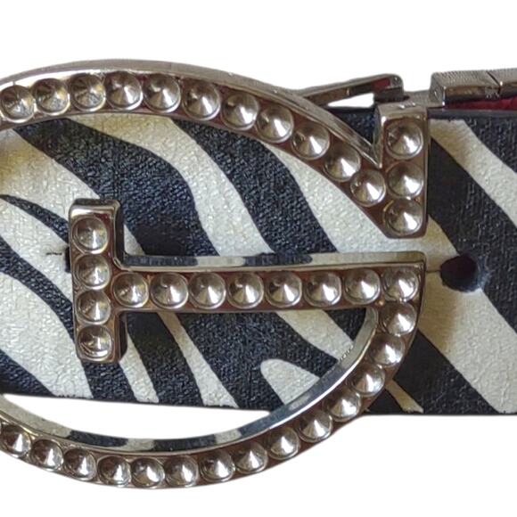 GUESS Zebra Pattern Belt with Pink Underside Size L Animal Print 2" wide Playful - Picture 7 of 10